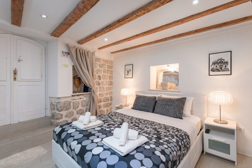 undefined Old Town Center Studio Apartments 6