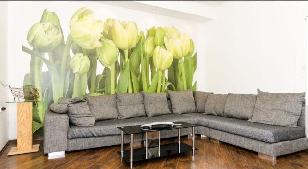 undefined Apartments Vanessa