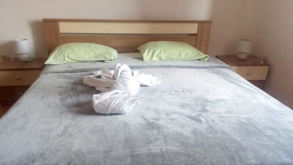 Guest house Palma City Apartment, 4 Bedrooms, City View 3