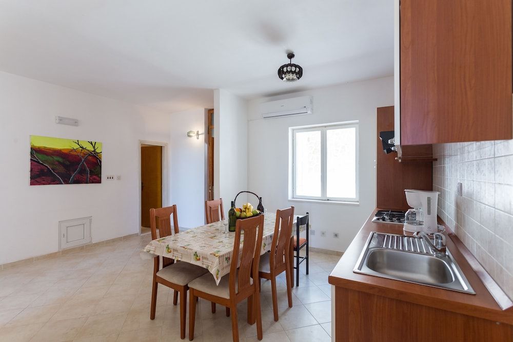 undefined Alan Apartment 9