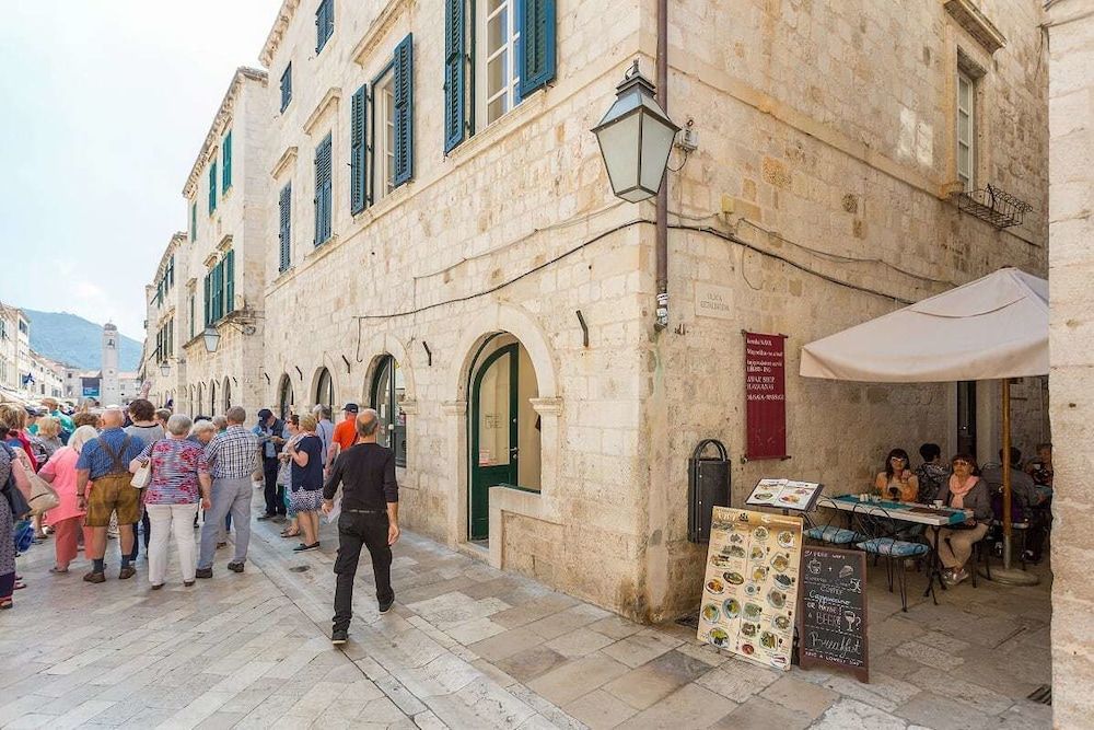 undefined Sogaro Apartment