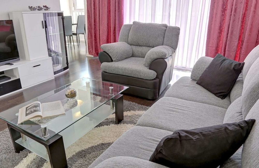 undefined Luka Apartment 8