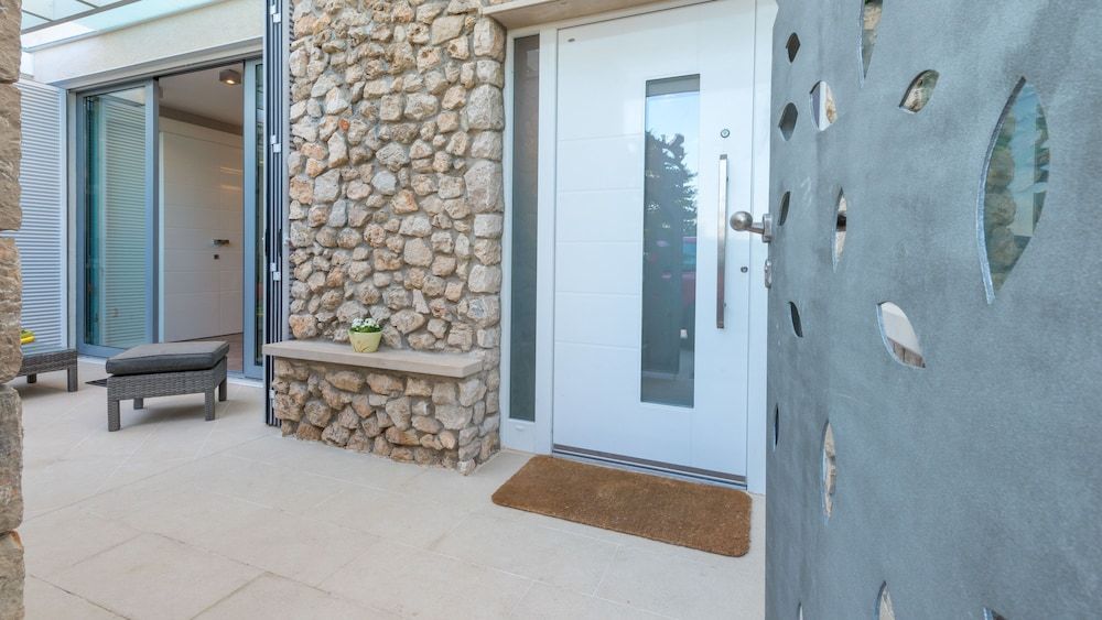 undefined Mair Apartment 2