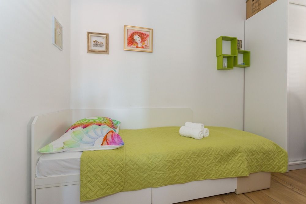 undefined Ellu Apartments 8