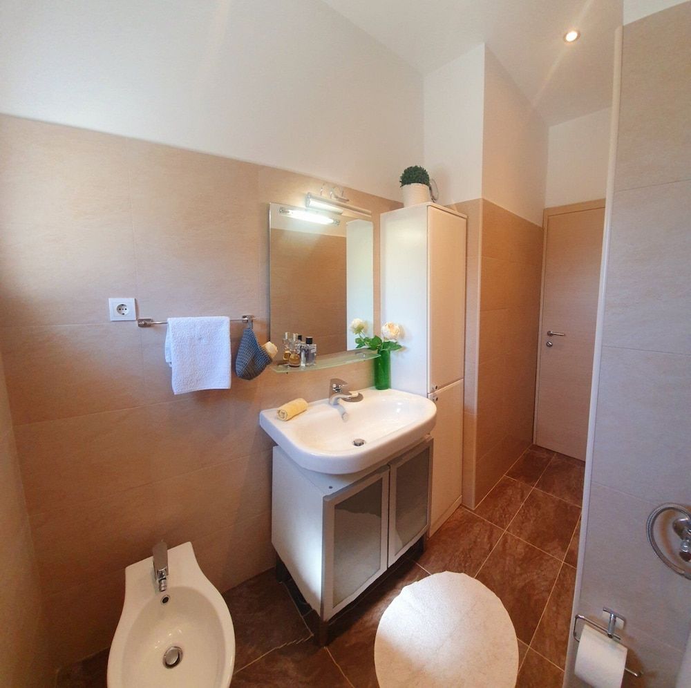 Mara Apartment Comfort Apartment, Sea View 12