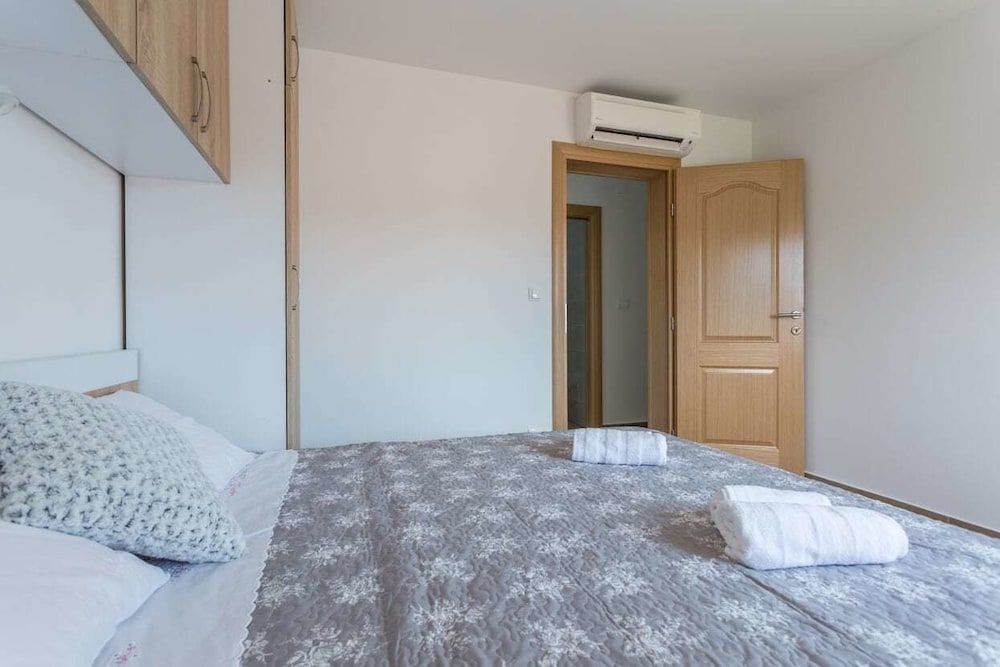 undefined Marta Apartment 4