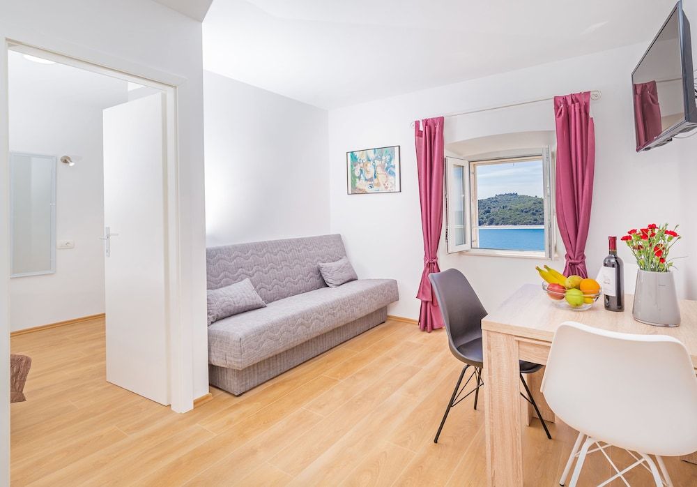 undefined Apartment View 8