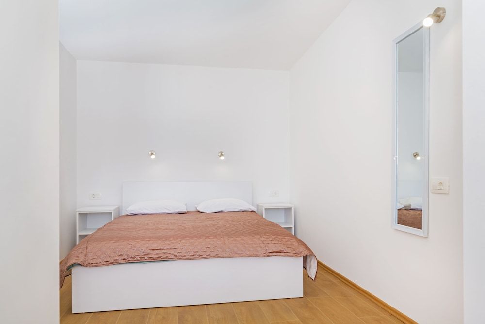 undefined Apartment View 4