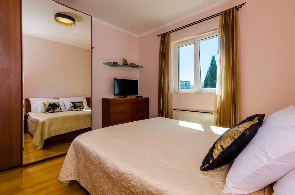 Magellan Deluxe Two Deluxe Apartment, 2 Bedrooms 6