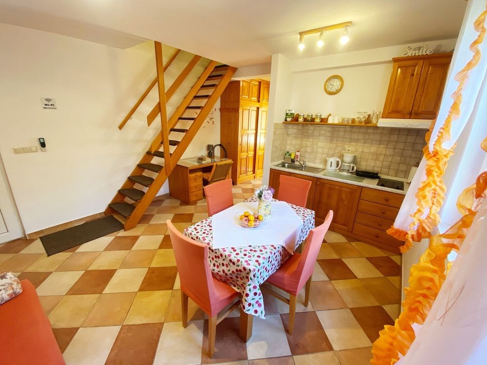 undefined Villa Mar 7