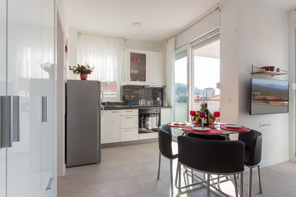 undefined Apartment Anima 7