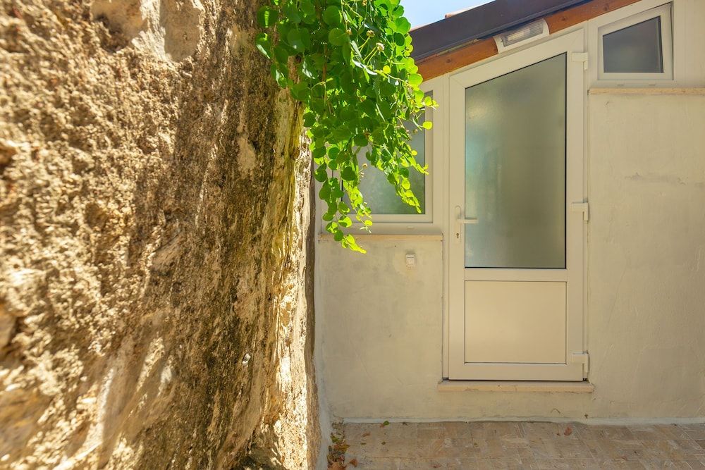 undefined Studio Amy 2