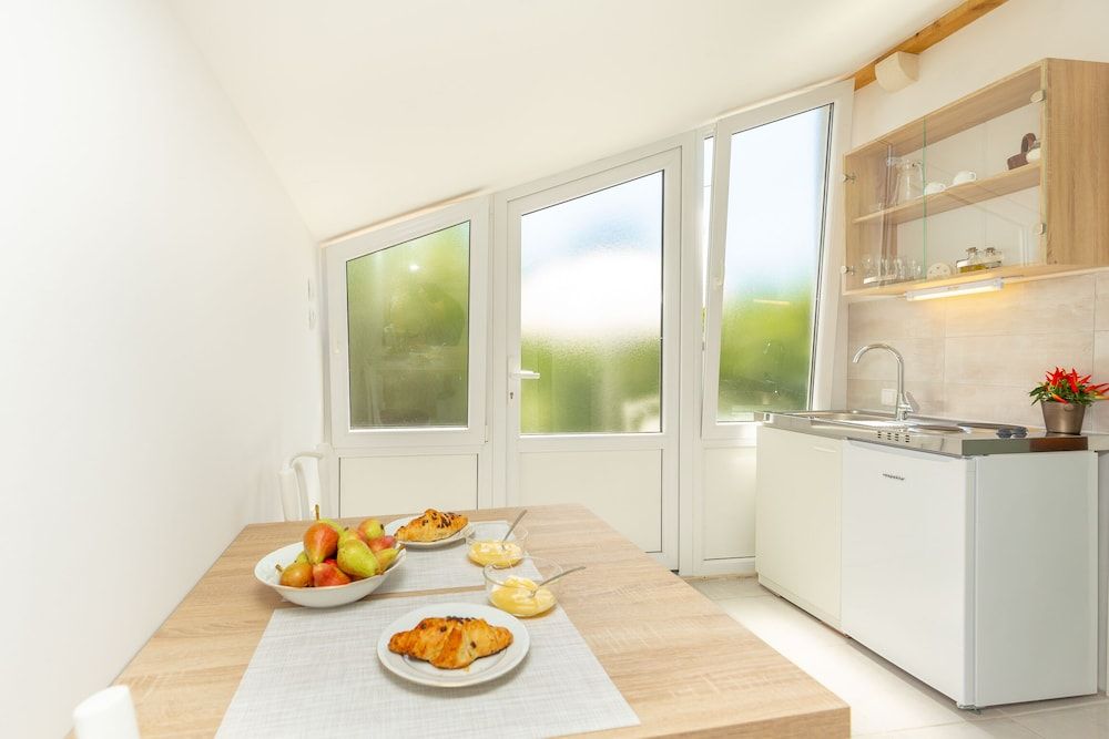 Studio Amy Apartment (0 Bedroom) 14