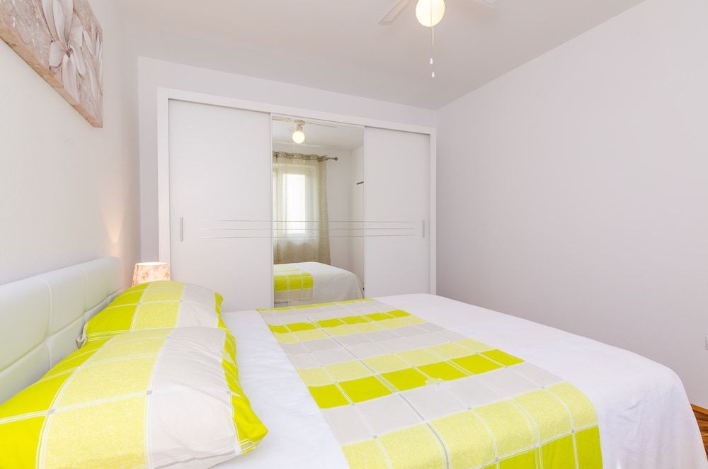 Studios Heliva Apartment (Two Bedroom Apartment) 9