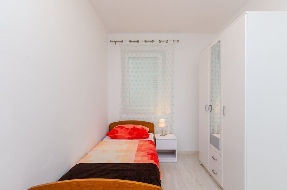 Studios Heliva Apartment (Two Bedroom Apartment) 6