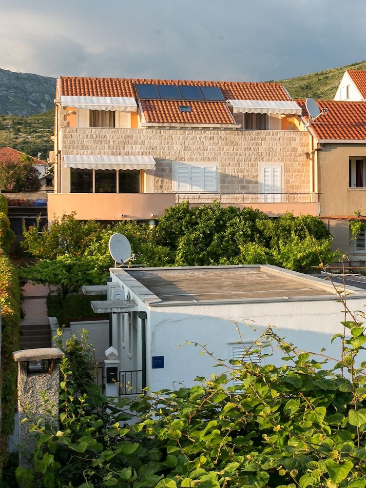 undefined Apartments Miramare & Campara 9