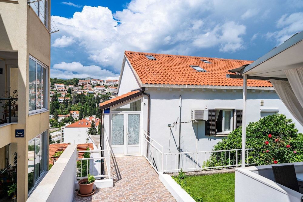 undefined Apartment Marieta 6