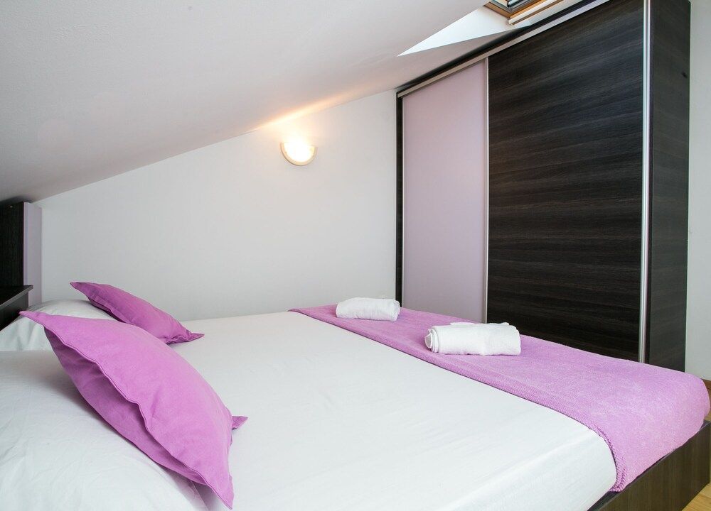 undefined Apartment Marlo 4