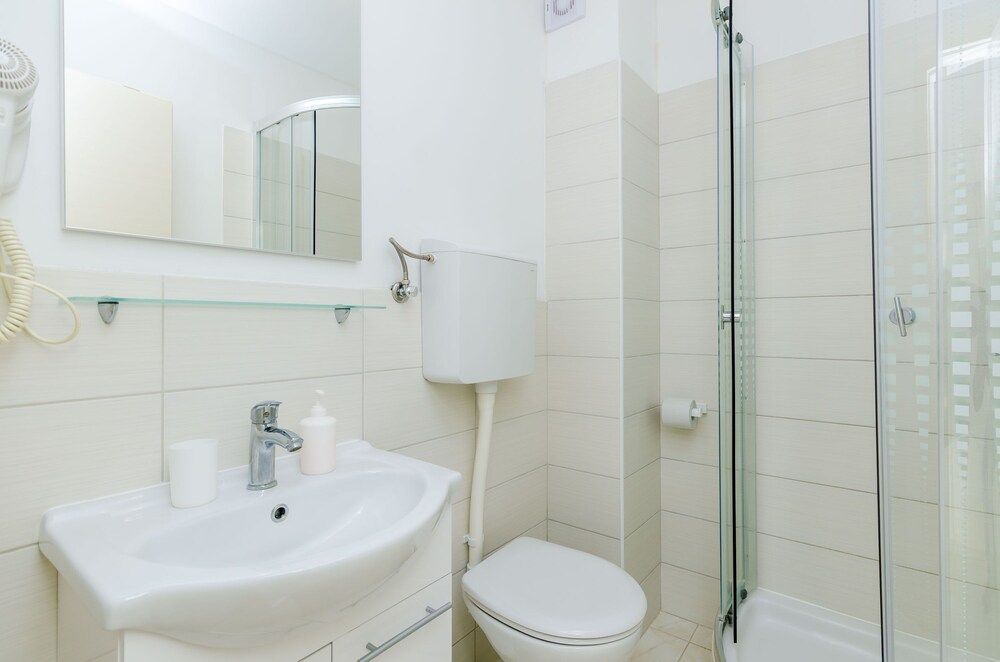 Apartments Maurora Apartment, 2 Bedrooms, Park View 15