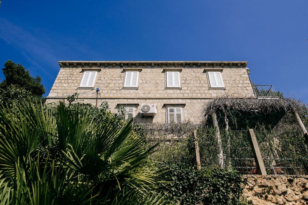 undefined Sea Pearl Apartments by DuHomes 3