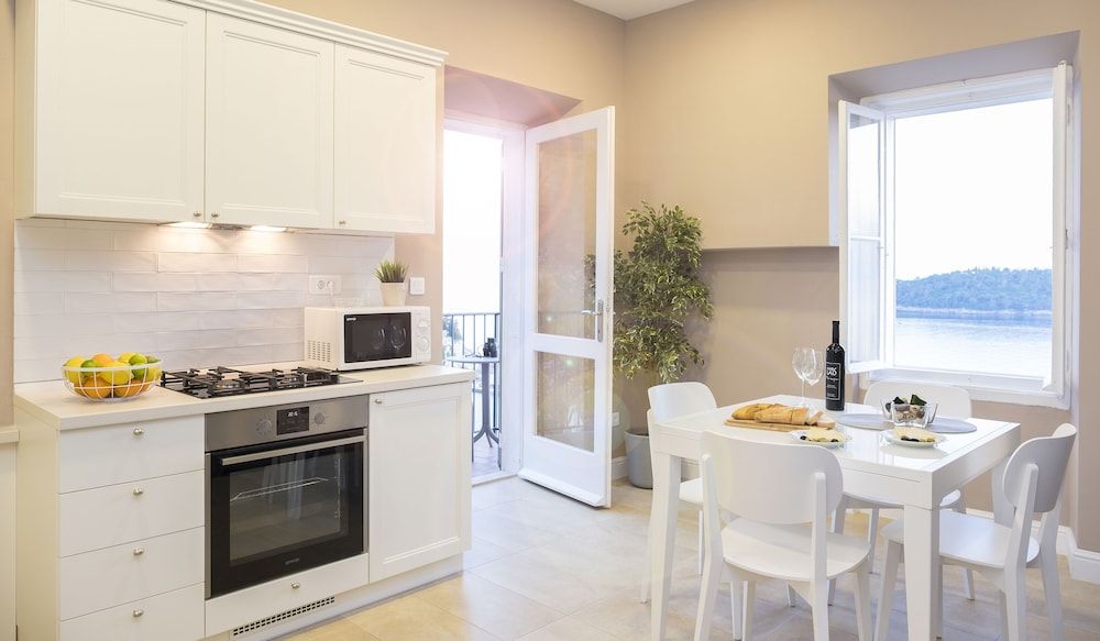 undefined Sea Pearl Apartments by DuHomes 6