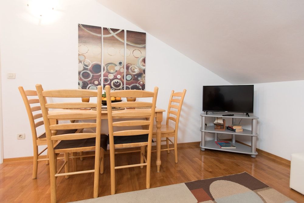 Cozy Stay Apartments Family Apartment 14