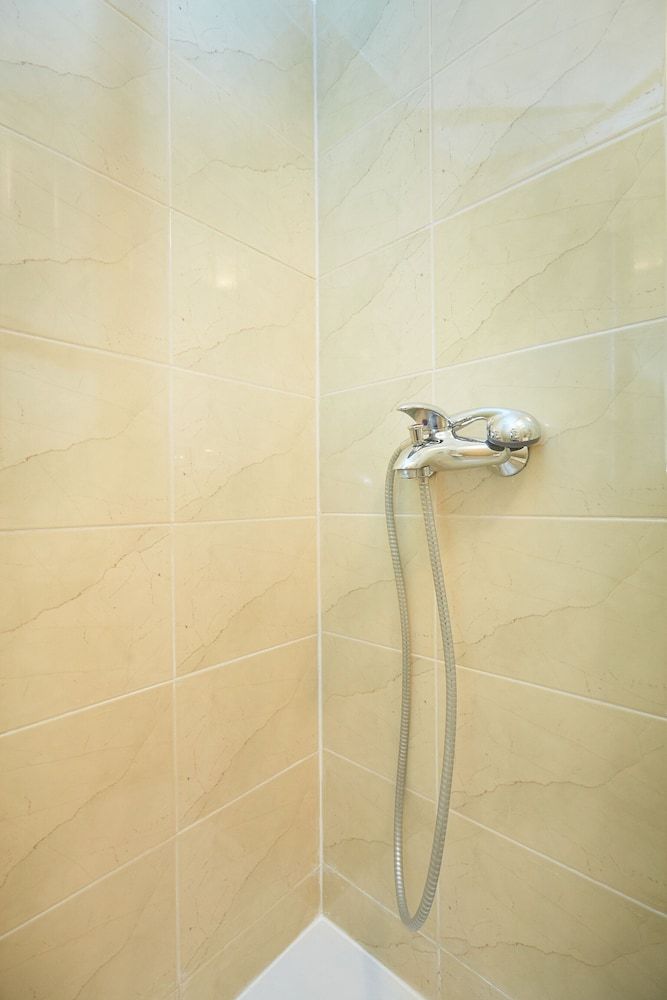 Astor Studio 2 City Studio Suite (0 Bedroom) 8