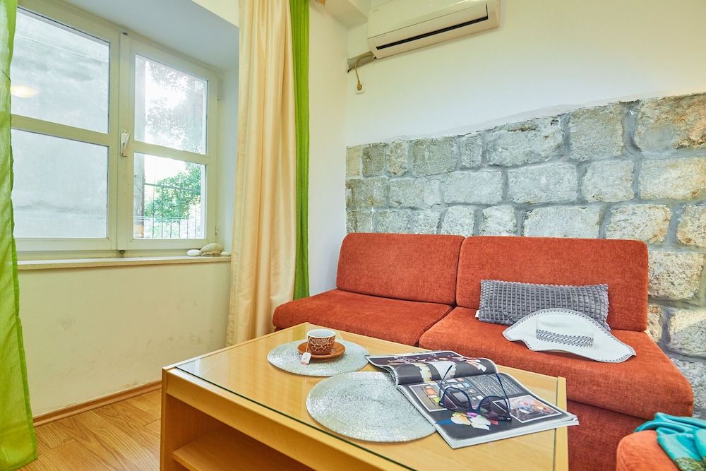 Astor Studio 2 City Studio Suite (0 Bedroom) 7