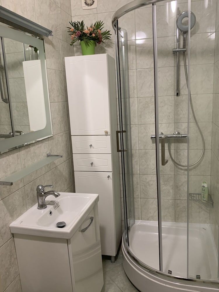 Old Town Finest-step Apartment (Duplex One-Bedroom Apartment) 9