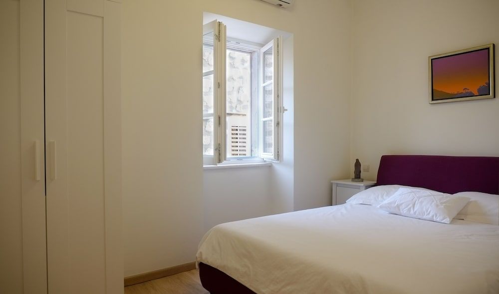 undefined Apartment Sv. Andrija 5