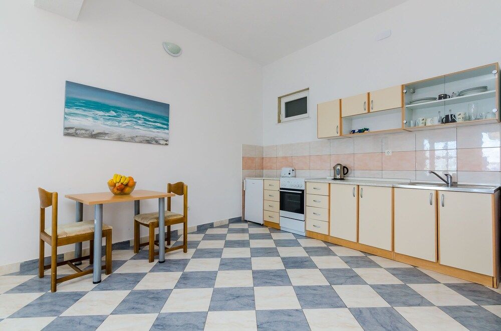 undefined Sun & Sea Apartments 5