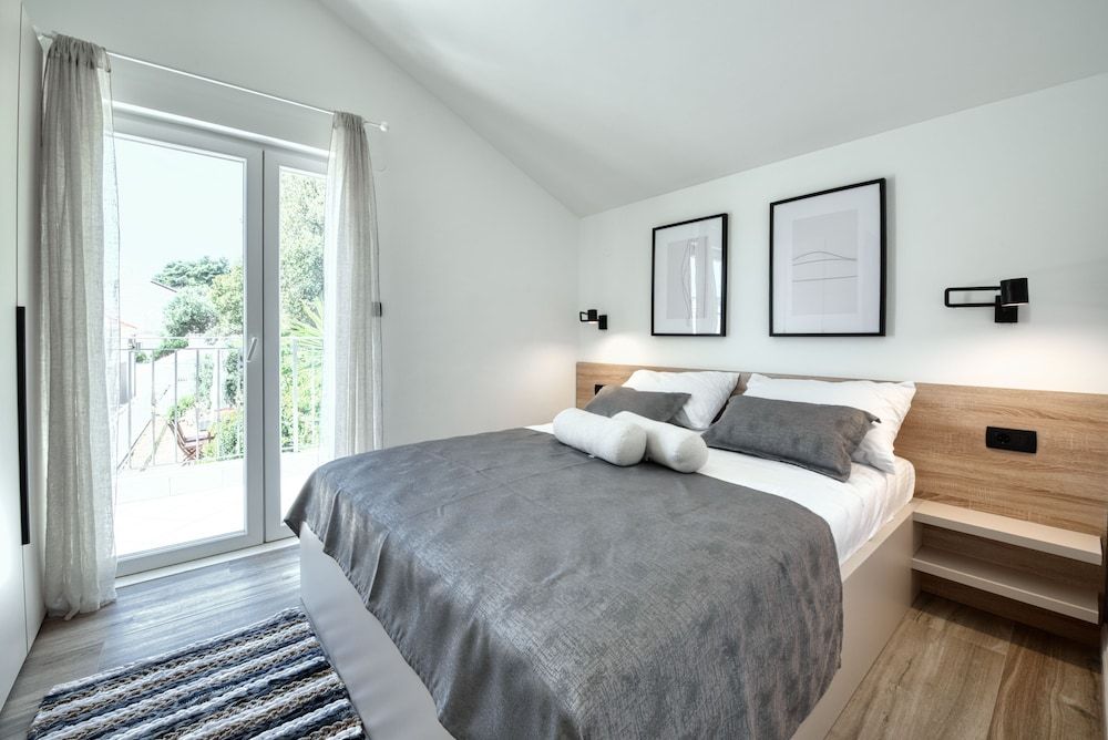 Villa Boro 4 Deluxe Apartment, 1 Bedroom, Sea View 2