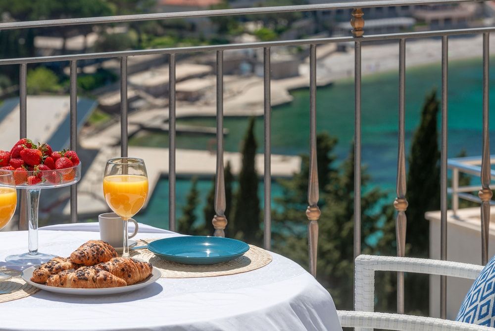 Villa Boro 4 Deluxe Apartment, 1 Bedroom, Sea View 8