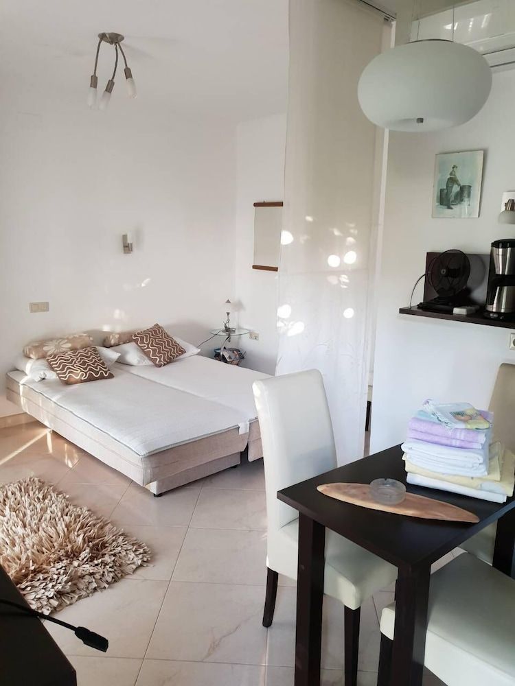 undefined Apartments Maria Kolocep