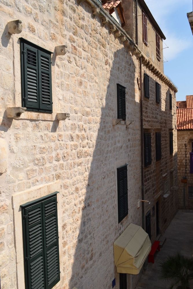 undefined Old Town Apartment Theo