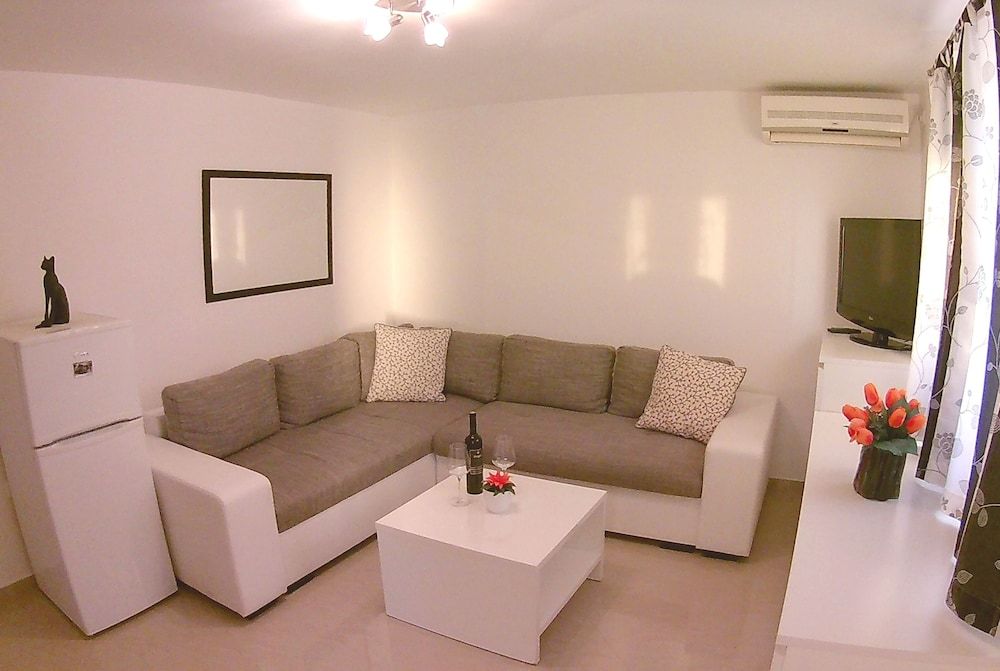 undefined Apartment Near Old Town Dubrovnik With Terrace and Beatuful View 3