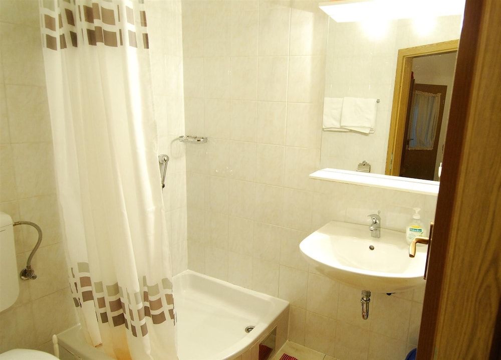 undefined Studio Apartment for 2 9