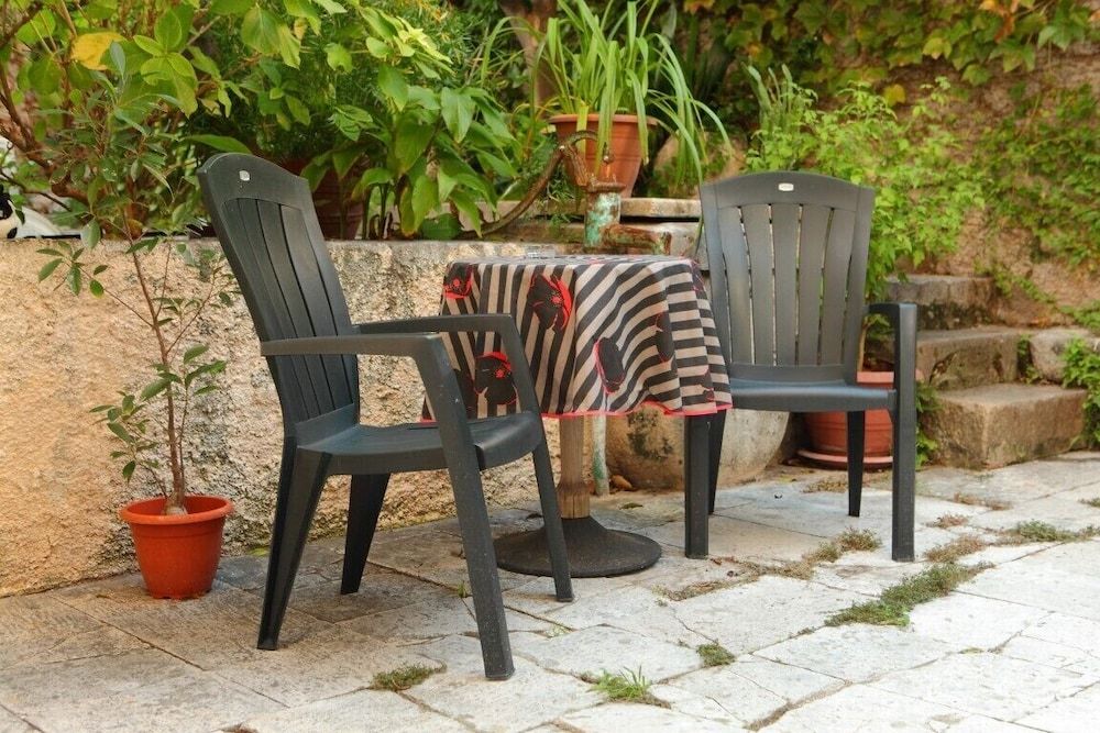 Pile Excellent Location Apartments Studio 2