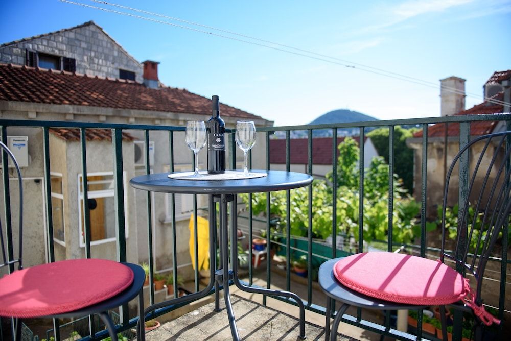 Ivano's studio apartments Comfort Studio, 1 Double Bed, Balcony 14