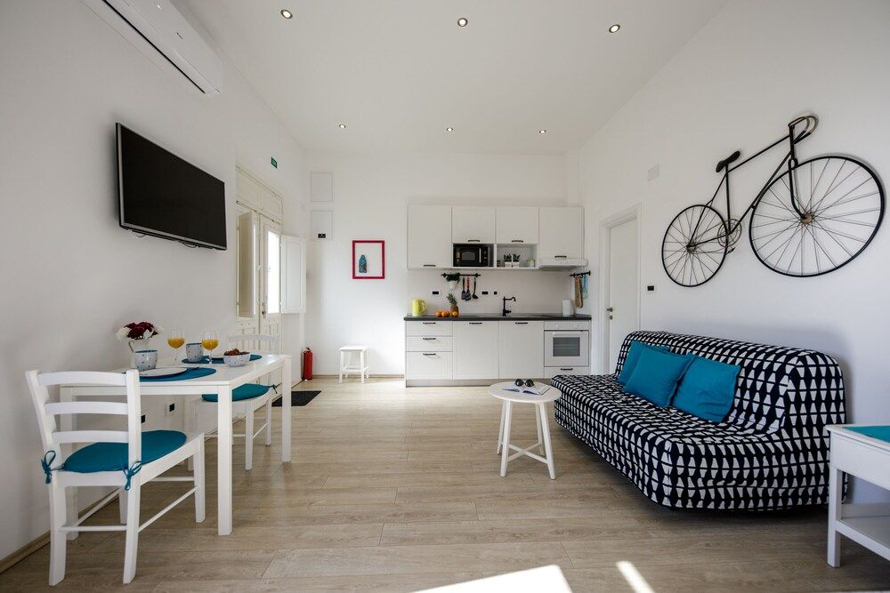 Ivano's studio apartments Comfort Studio, 1 Double Bed, Balcony 12