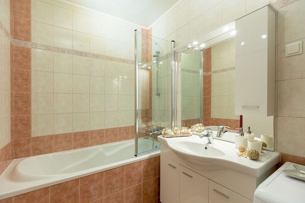 Leona & Borna Central Suites Comfort Apartment, 2 Bedrooms, Terrace 6