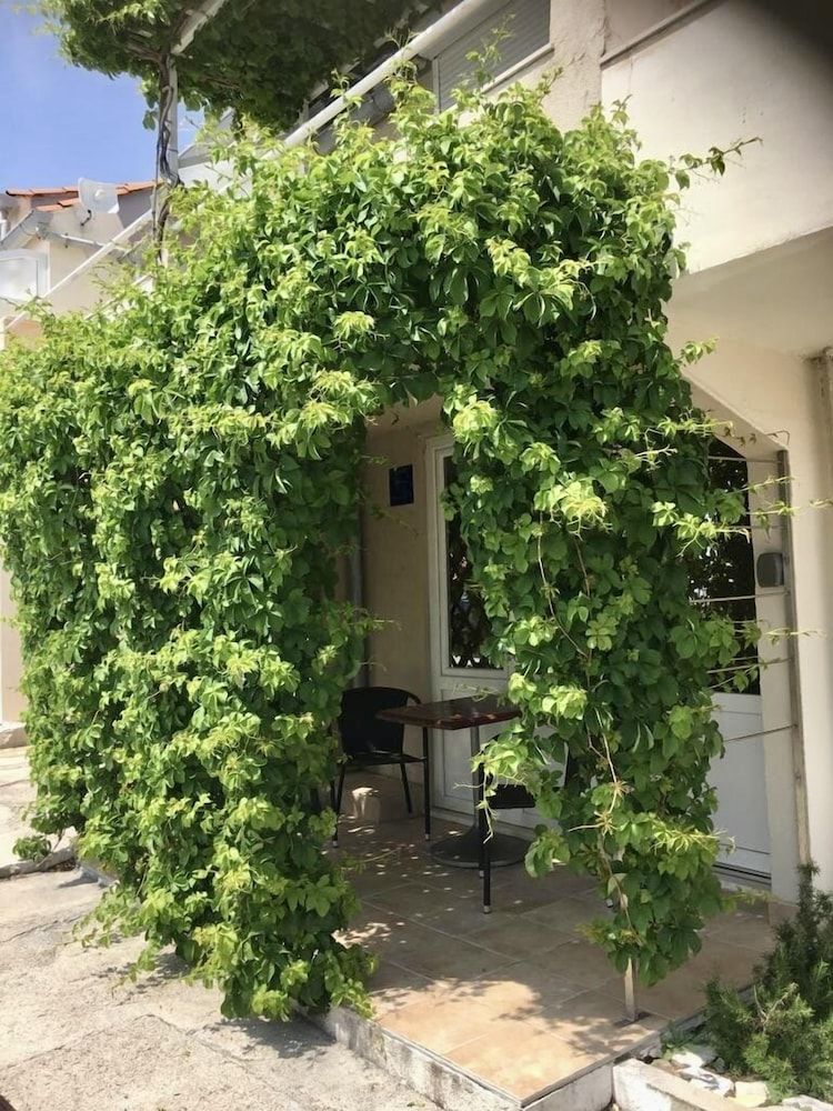 undefined Maraština Suites 7