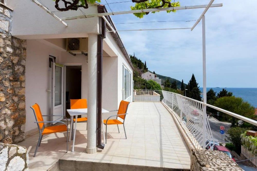 Charming Studio Apartment With Beautiful Panoramic sea View Apartment, 1 Bedroom, Smoking, Patio 11