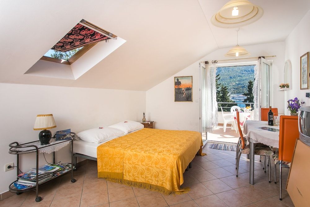 Room-the Most Beautiful Position in Zato Room, 2 Bedrooms, Smoking, Terrace 2