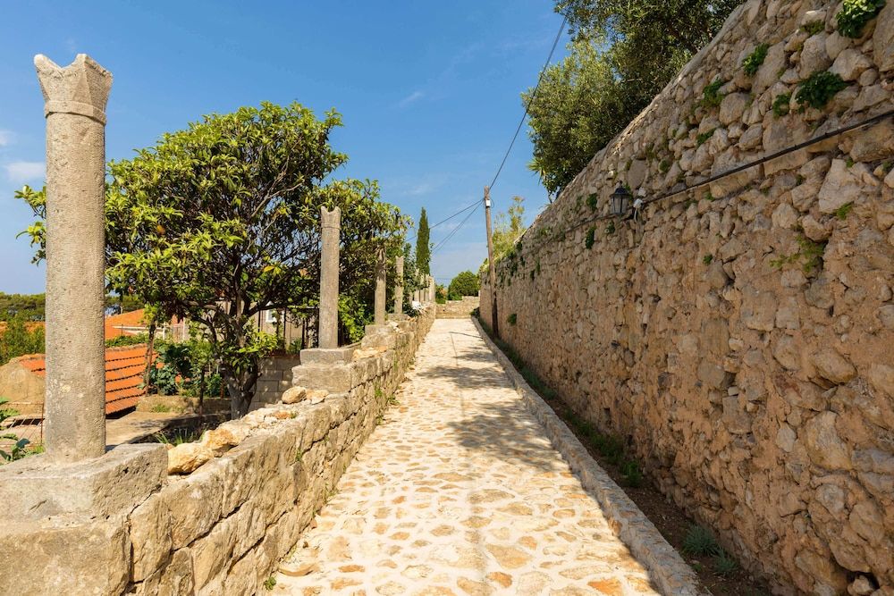 undefined Anika Apartment 5