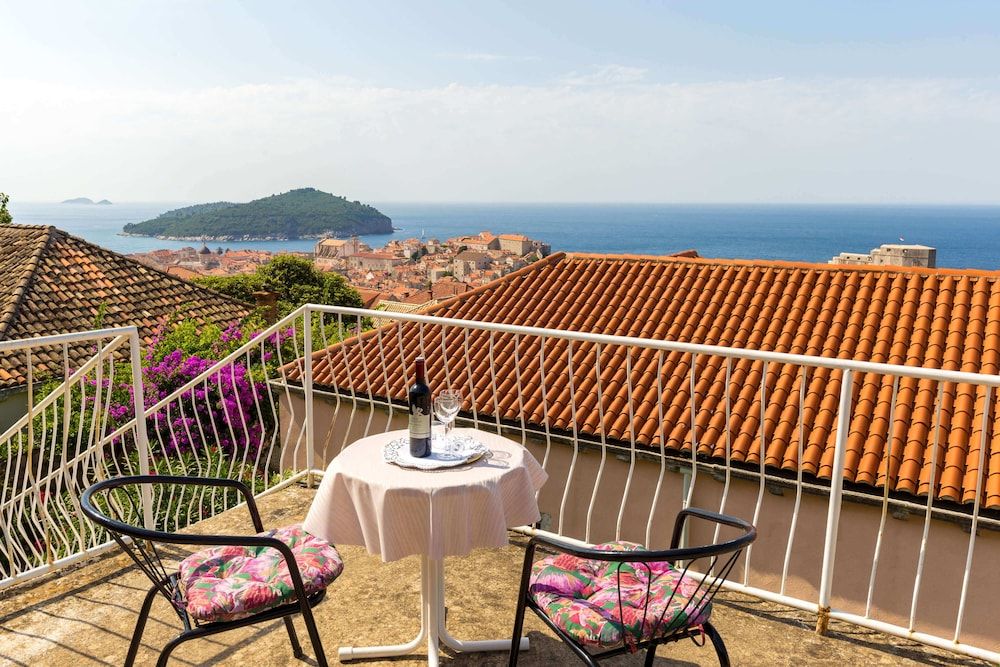 Anika Apartment Standard Apartment, 1 Bedroom, Terrace 2