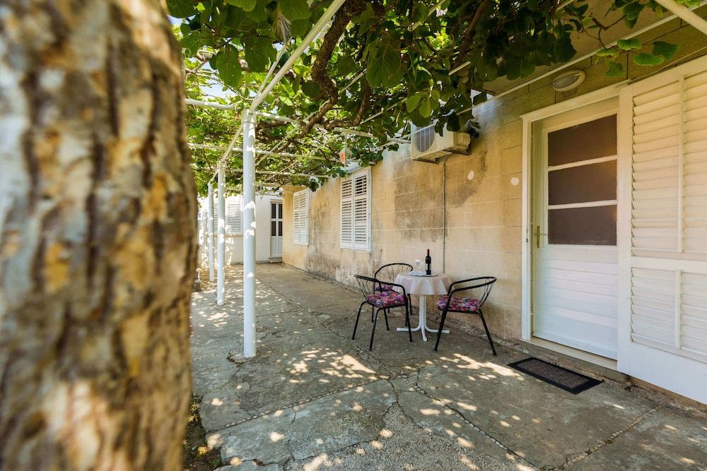 Anika Apartment Standard Apartment, 1 Bedroom, Terrace 10