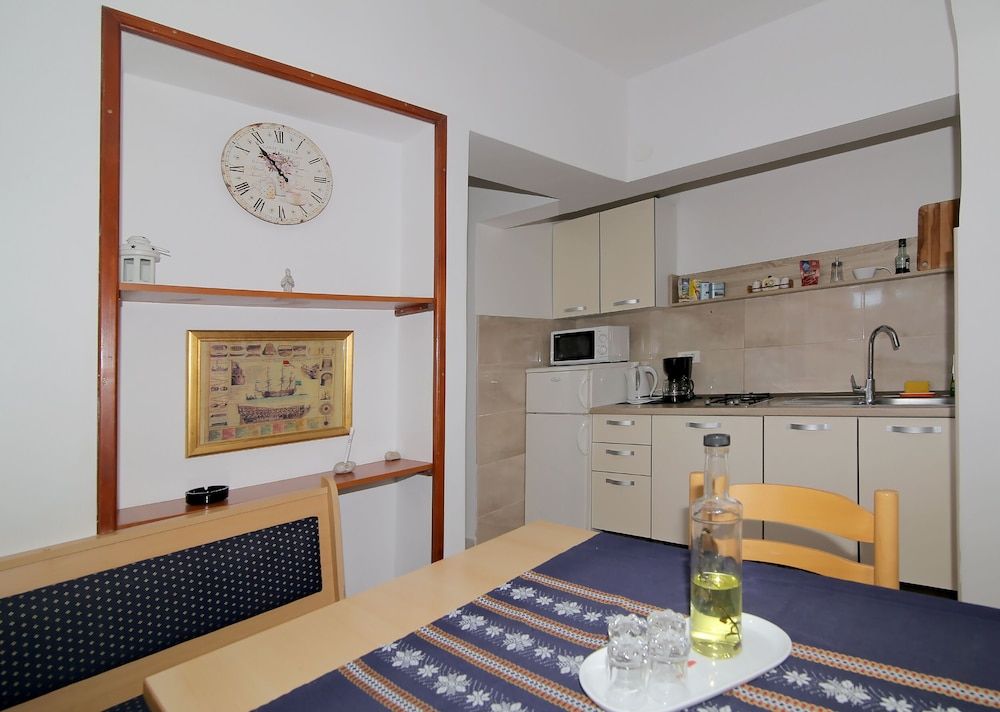 undefined Apartments Petra 10