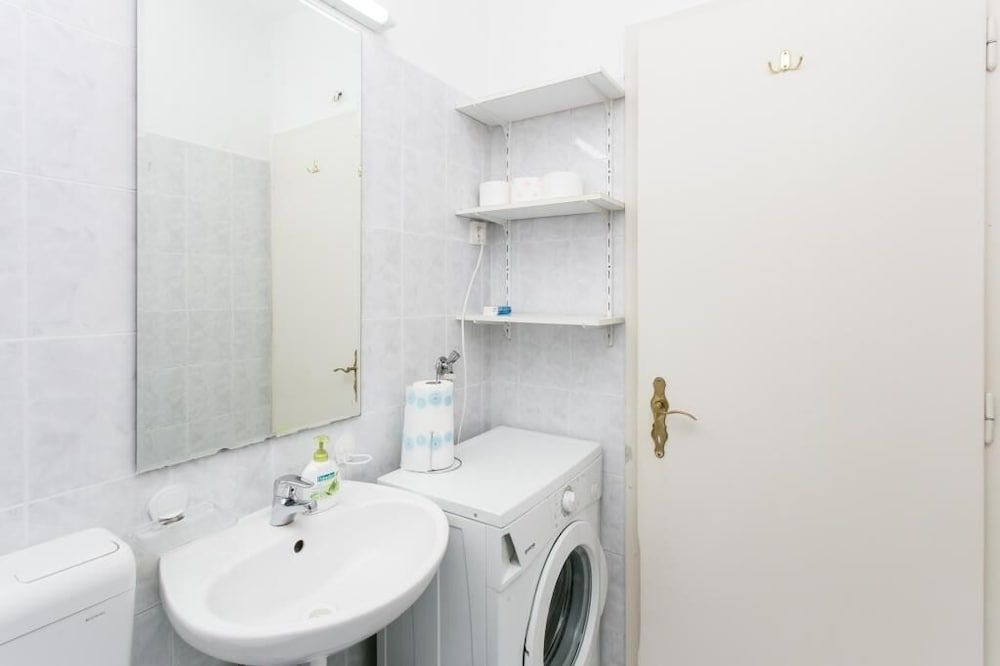 undefined Apartment Vukoja 9