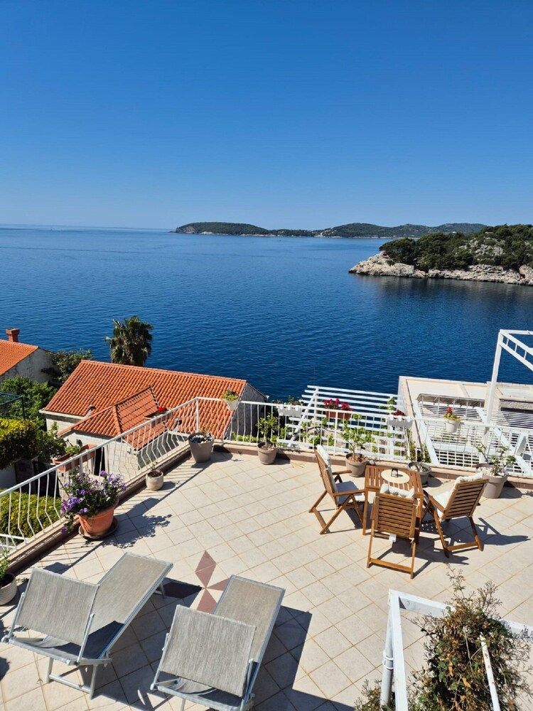 Apartments Matea Apartment (One-Bedroom Apartment with View) 7